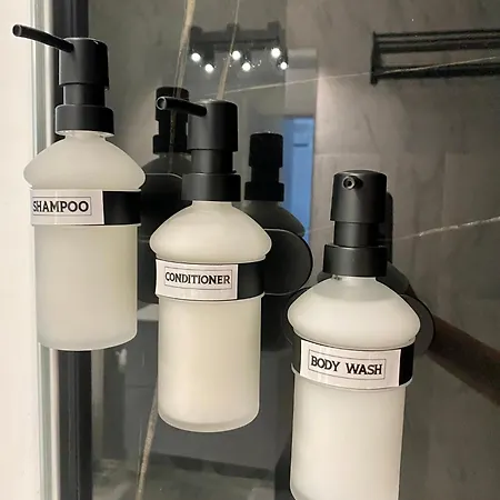 Studio503 By Allegio-mamaia's Seaside Luxury Near Finest Clubs & Beaches Mamaia