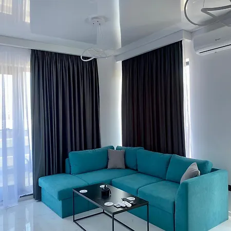 Studio503 By Allegio-mamaia's Seaside Luxury Near Finest Clubs & Beaches Apartament *