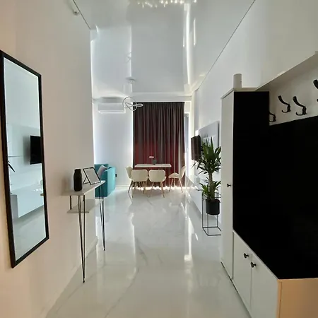 Apartment Studio503 By Allegio-mamaia's Seaside Luxury Near Finest Clubs & Beaches *